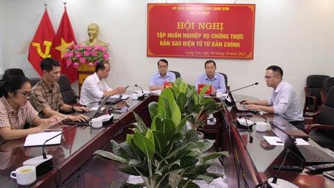 Hội nghị tập huấn trực tuyến nghiệp vụ chứng thực bản sao điện tử  từ bản chính